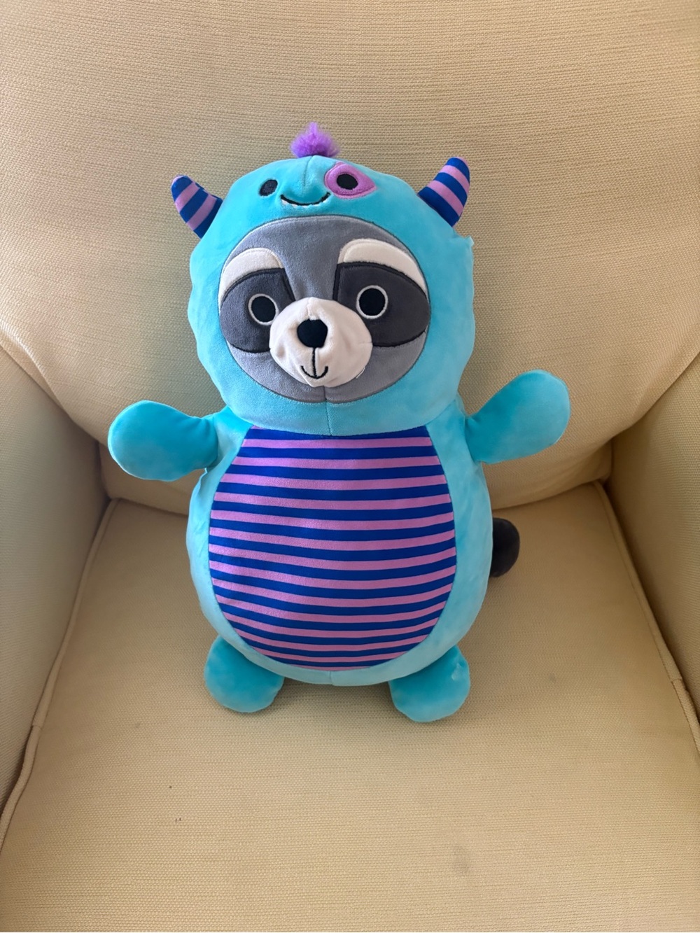 Hug Mees Squishmallows Rocky the Raccoon Monster 14" Plush